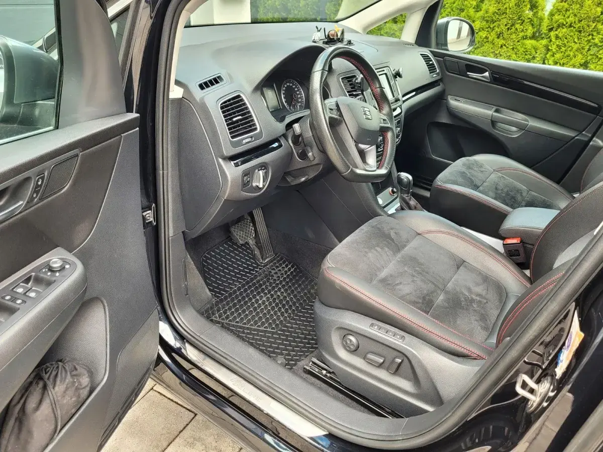 Gebraucht Seat Alhambra 4Drive 177 PS (130 kW) 2019 Schwarz Van / Kleinbus
