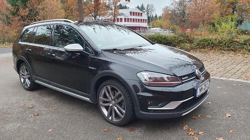 Gebraucht 2015 VW Golf VII Kombi | 9.790 € (Superpreis) - Bild 1/4