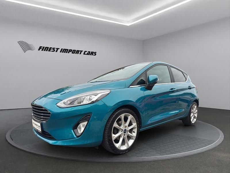 Blau Gebraucht 2017 Ford Fiesta Kleinwagen | 7.700 € (Etwas zu teuer) - Bild 1/4