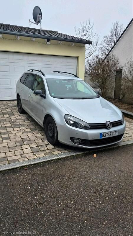 Silber Gebraucht 2012 VW Golf VII Match Kombi | 4.999 € (Guter Preis) - Bild 1/4