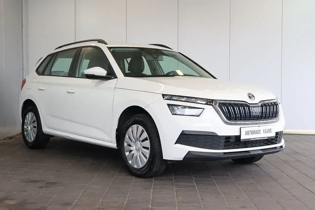 Gebraucht Skoda Kamiq Active 95 PS (69 kW) 2022 Weiß SUV