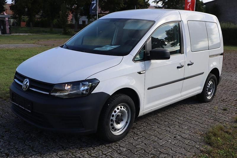 Gebraucht VW Caddy 102 PS (75 kW) 2020 Weiß Van / Kleinbus
