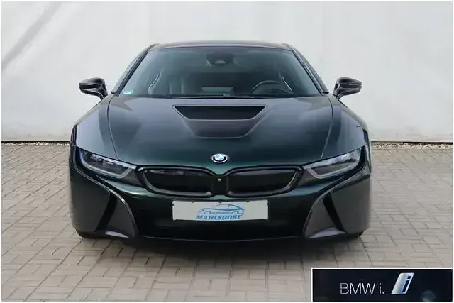 Gebraucht BMW i8 Performance 362 PS (266 kW) 2017 Ionic silver mit akzent bmw i