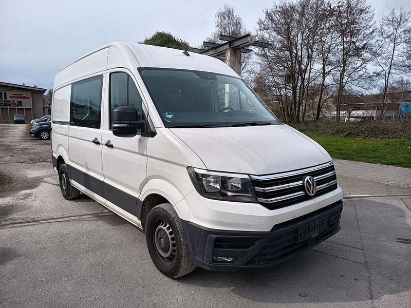 Gebraucht VW Crafter Trendline 140 PS (102 kW) 2019 Weiß Van