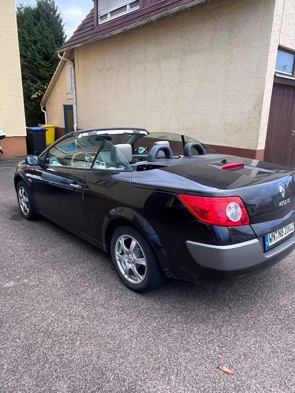 Gebraucht Renault Mégane Cabriolet Dynamique 135 PS (99 kW) 2005 Schwarz Cabrio