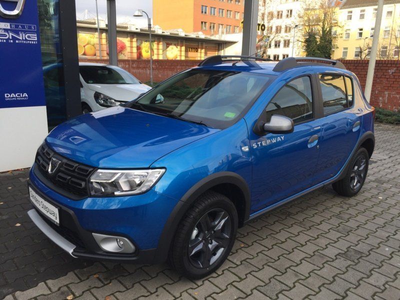 Verkauft Dacia Sandero Stepway Celebra Gebraucht 2017 10 Km In Berlin 1 4 Gebraucht Dacia Sandero Stepway Celebration Tce 90 Start Stop