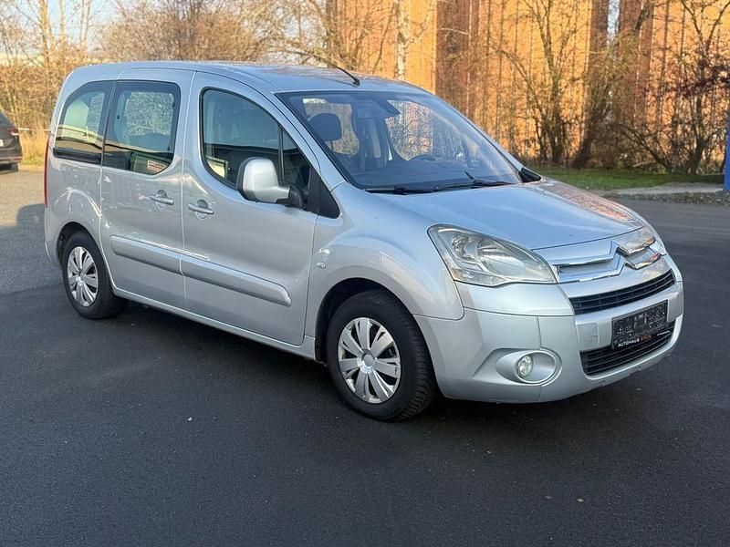 Gebraucht Citroën Berlingo 109 PS (80 kW) 2009 Grau Van / Kleinbus