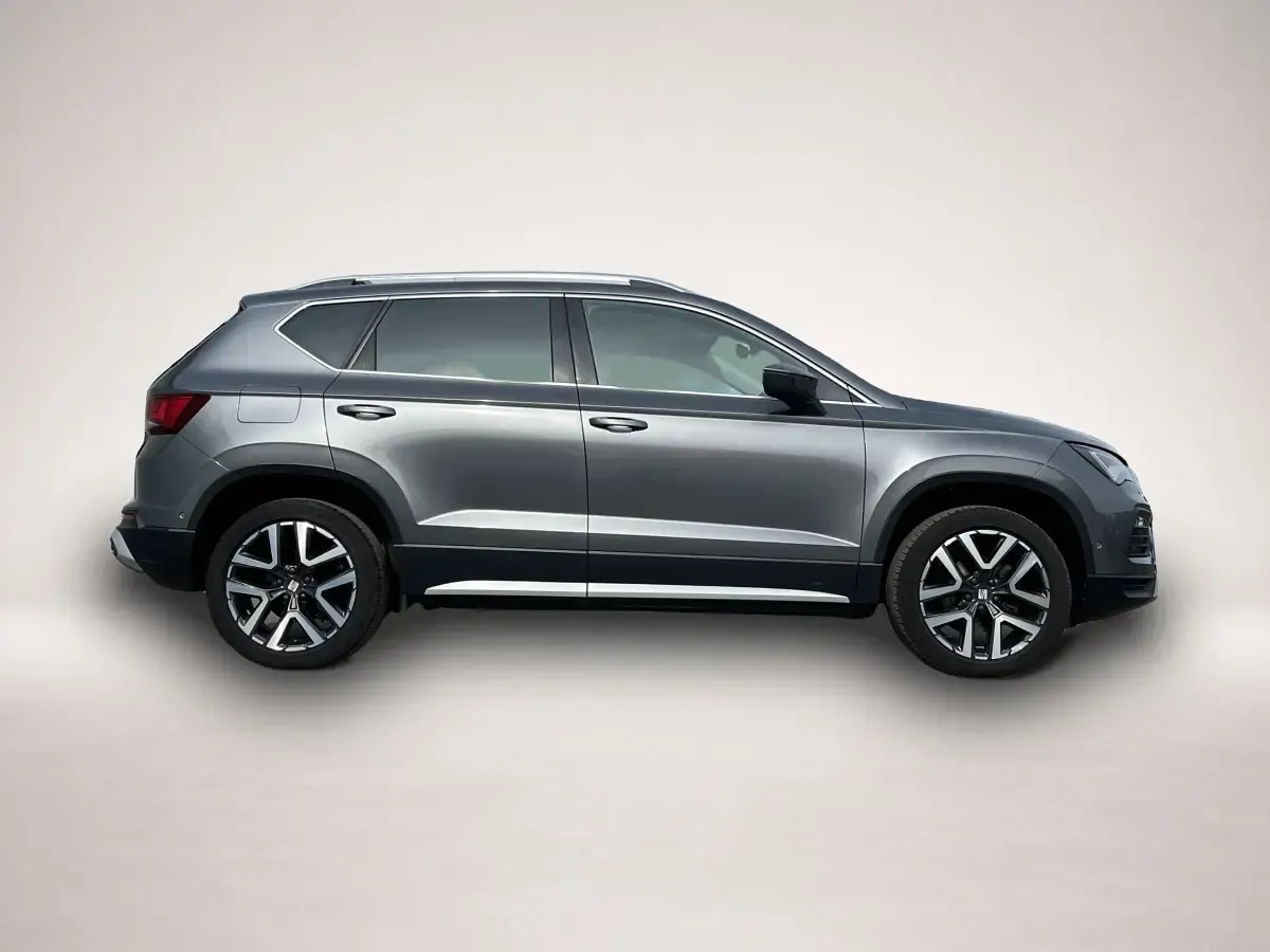 Gebraucht Seat Ateca Xperience 150 PS (110 kW) 2023 Grau SUV