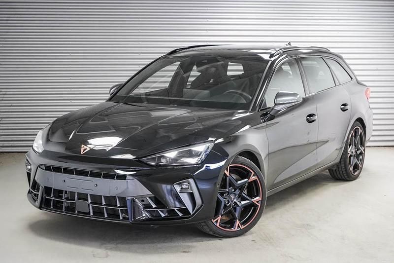 Gebraucht Cupra Leon VZ 2025 Midnight black metallic (0e)