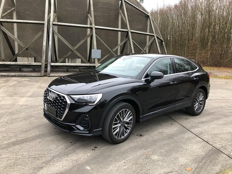 Gebraucht Audi Q3 Sportback 190 PS (139 kW) 2022 Schwarz SUV