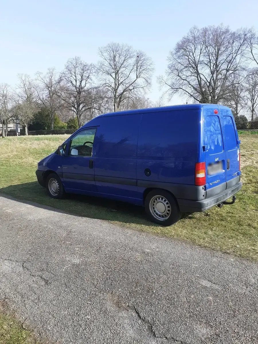Käytetty Citroën Jumpy 95 HP (69 kW) 2006 Sininen Tila-auto