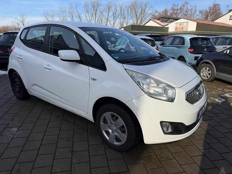 Gebraucht Kia Venga Vision 90 PS (66 kW) 2011 Weiß Kleinwagen