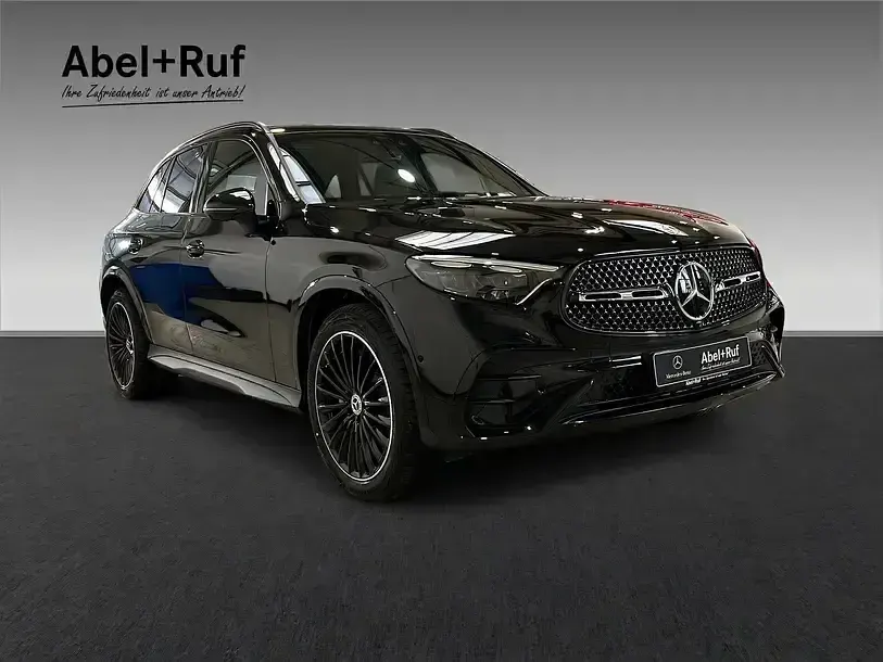 Gebraucht Mercedes GLC450 AMG 367 PS (269 kW) 2026 Obsidianschwarz SUV