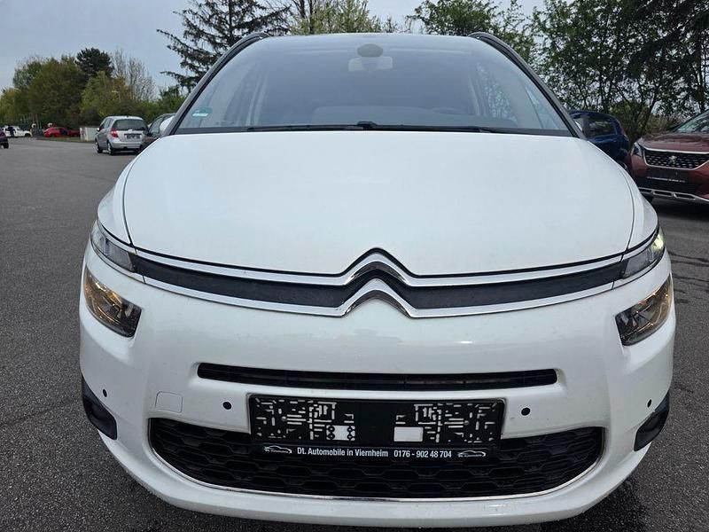 Second-hand Citroën C4 Seduction 116 CP (85 kW) 2014 Alb SUV