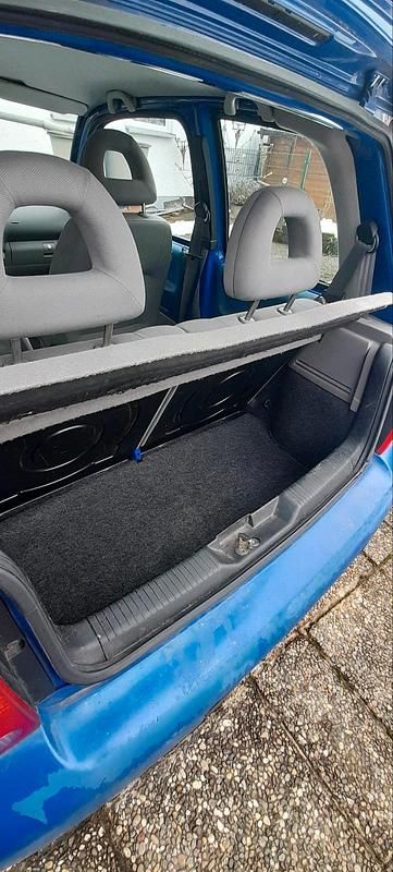 Gebraucht VW Lupo 50 PS (36 kW) 2001 Blau Kleinwagen