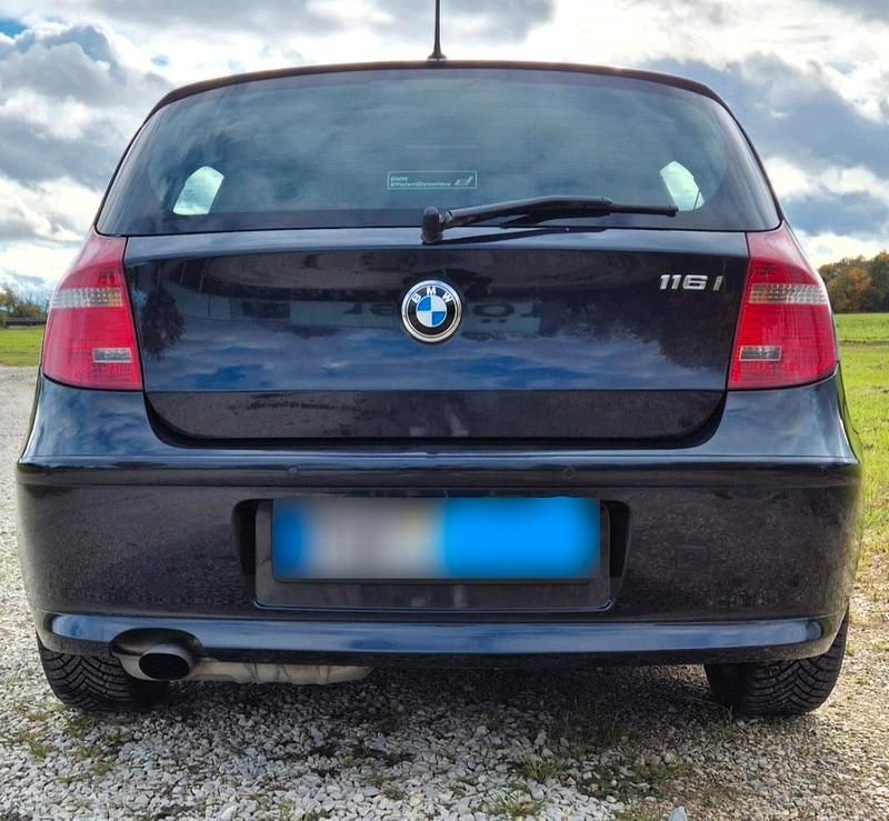 Gebraucht BMW 116 122 PS (89 kW) 2009 Blau Kleinwagen