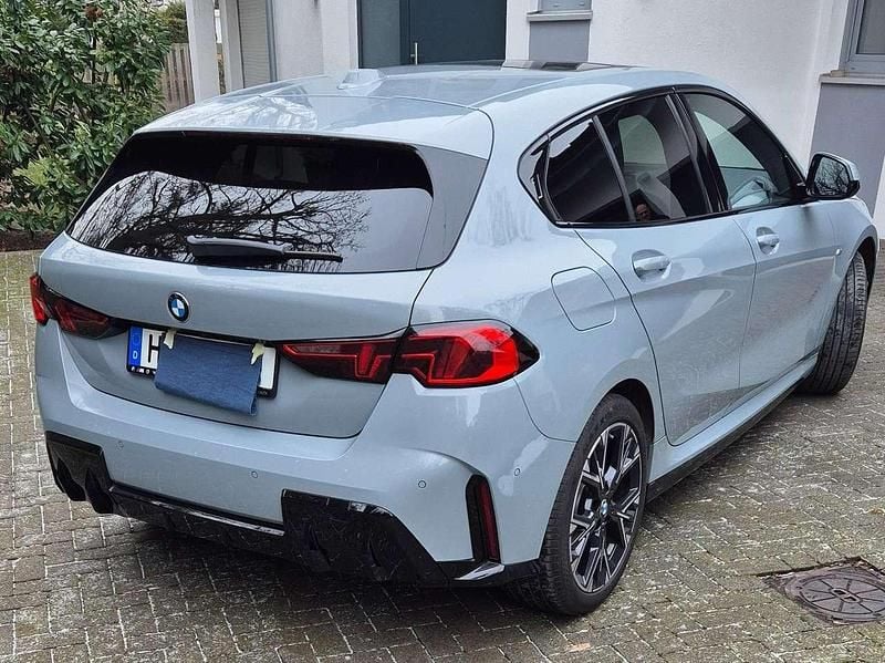 Brugt BMW 116 122 HK (89 kW) 2025 Grå Hatchback