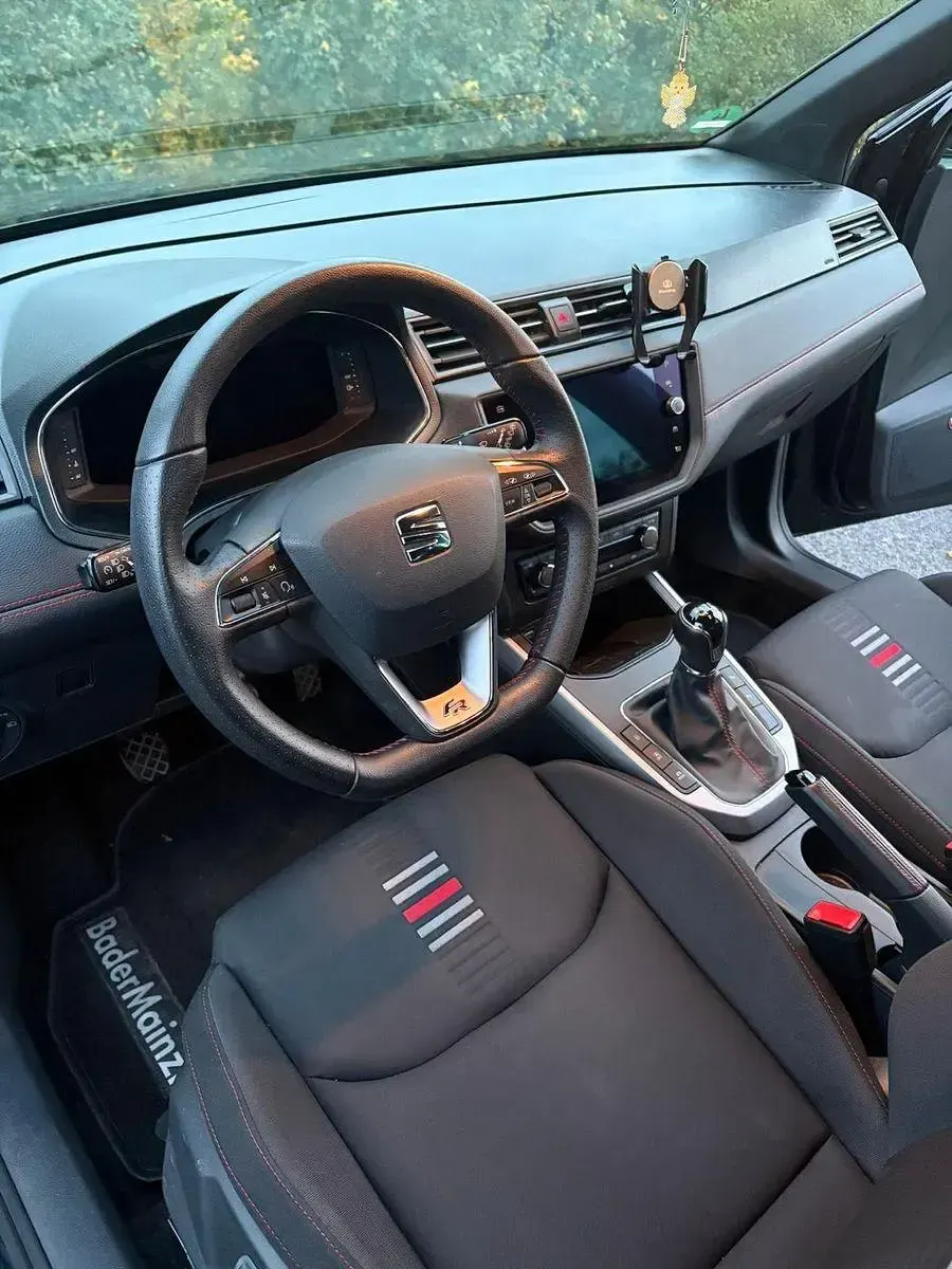 Gebraucht Seat Arona Beats 116 PS (85 kW) 2019 Schwarz SUV