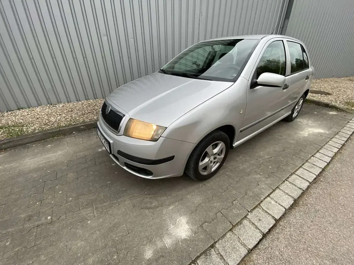 Gebraucht Skoda Fabia Classic 90 PS (66 kW) 2004 Grau Limousine