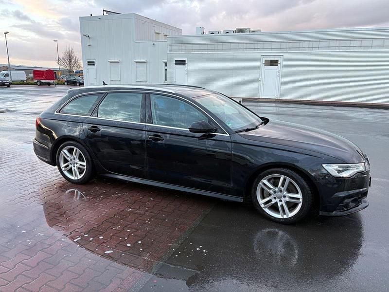 Gebraucht Audi A6 Sport 218 PS (160 kW) 2016 Schwarz Kombi