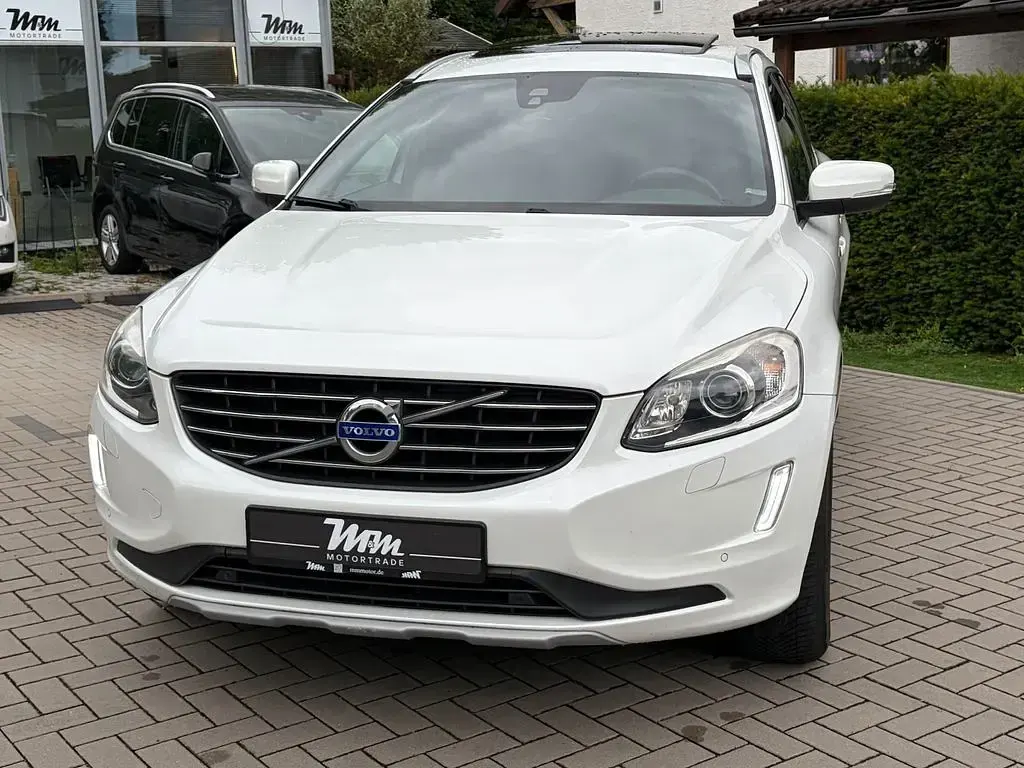 Gebraucht Volvo XC60 Summum 190 PS (139 kW) 2017 Weiß SUV
