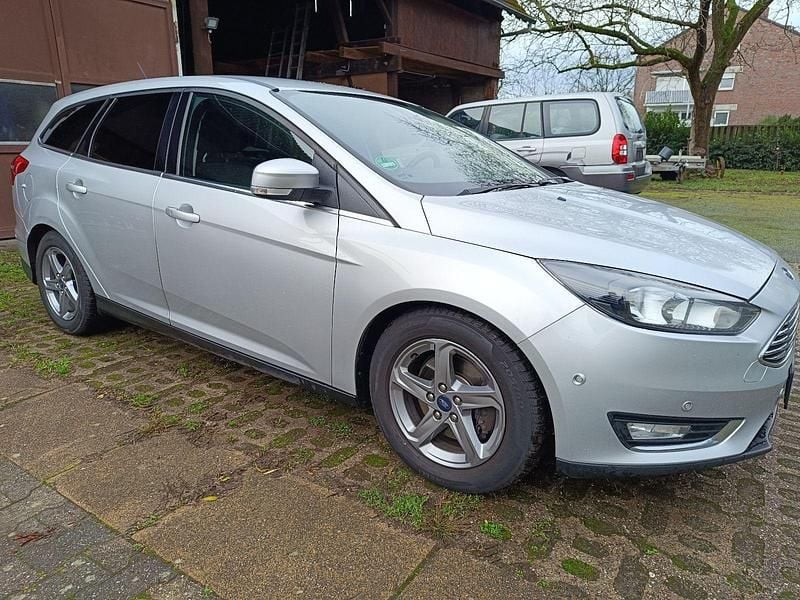 Gebraucht Ford Focus Titanium 150 PS (110 kW) 2016 Silber Kombi