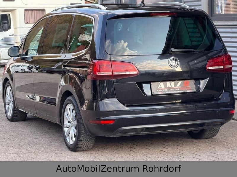 Gebraucht VW Sharan 177 PS (130 kW) 2019 Schwarz Van / Kleinbus