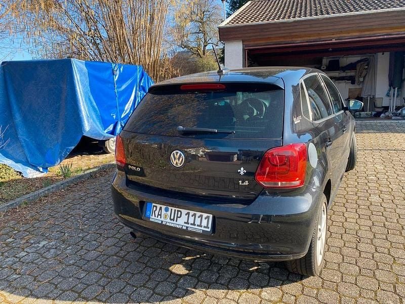 Gebraucht VW Polo Edition 86 PS (63 kW) 2013 Schwarz Kleinwagen