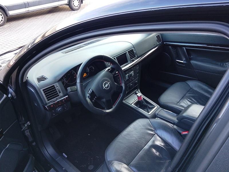 Gebraucht Opel Vectra 211 PS (155 kW) 2004 Schwarz Kombi