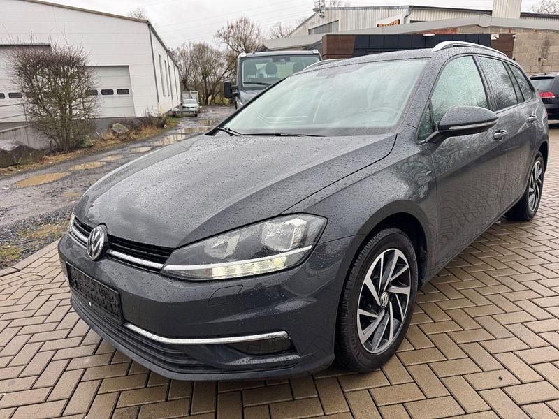 Gebraucht VW Golf VII Join 116 PS (85 kW) 2018 Grau Kombi