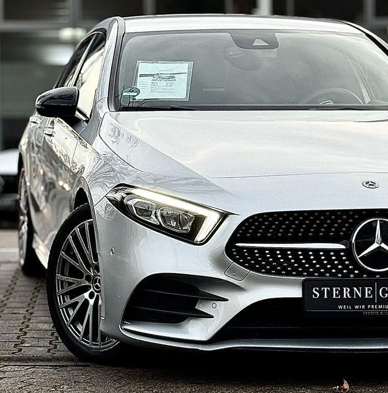 Silber Gebraucht 2019 Mercedes A200 Advanced Limousine | 26.900 € - Bild 1/4