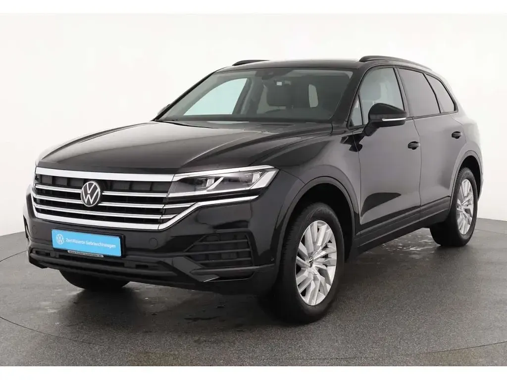Gebraucht VW Touareg 231 PS (169 kW) 2025 Schwarz SUV