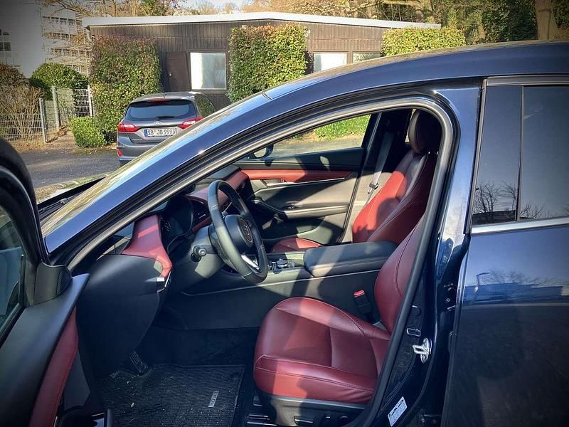 Gebraucht Mazda 3 Exclusive-Line 186 PS (136 kW) 2023 Blau Limousine