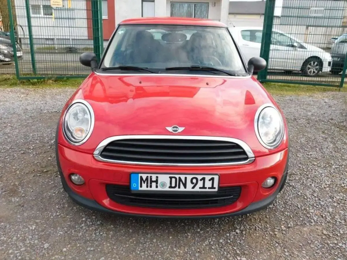 Gebraucht Mini ONE 98 PS (72 kW) 2014 Rot Kleinwagen