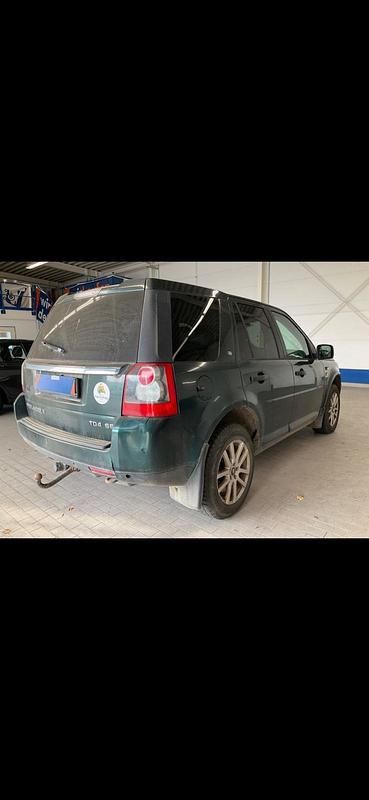 Gebraucht Land Rover Freelander 2 SE 150 PS (110 kW) 2011 Grün SUV