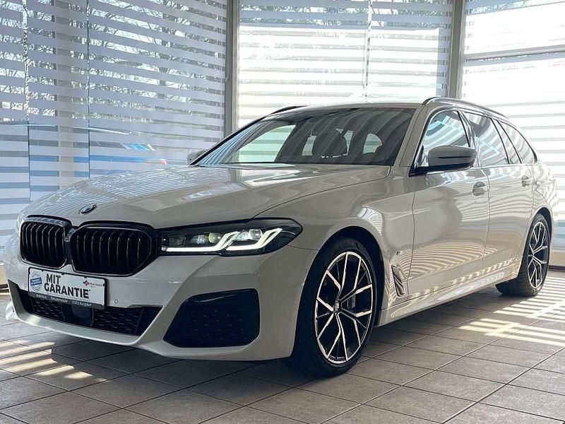 Gebraucht BMW 530 Performance 286 PS (210 kW) 2023 Weiß Limousine