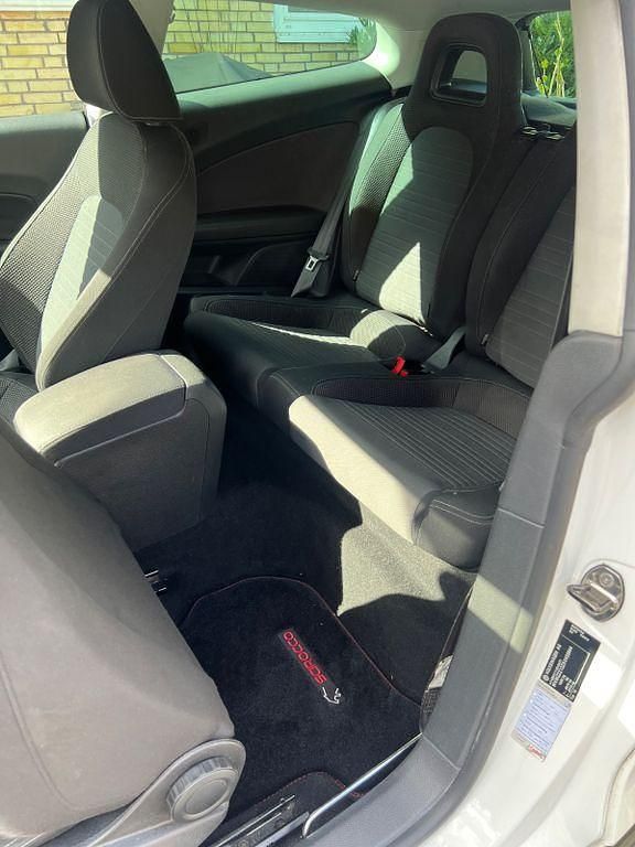 Gebraucht VW Scirocco 122 PS (89 kW) 2010 Weiß Coupé