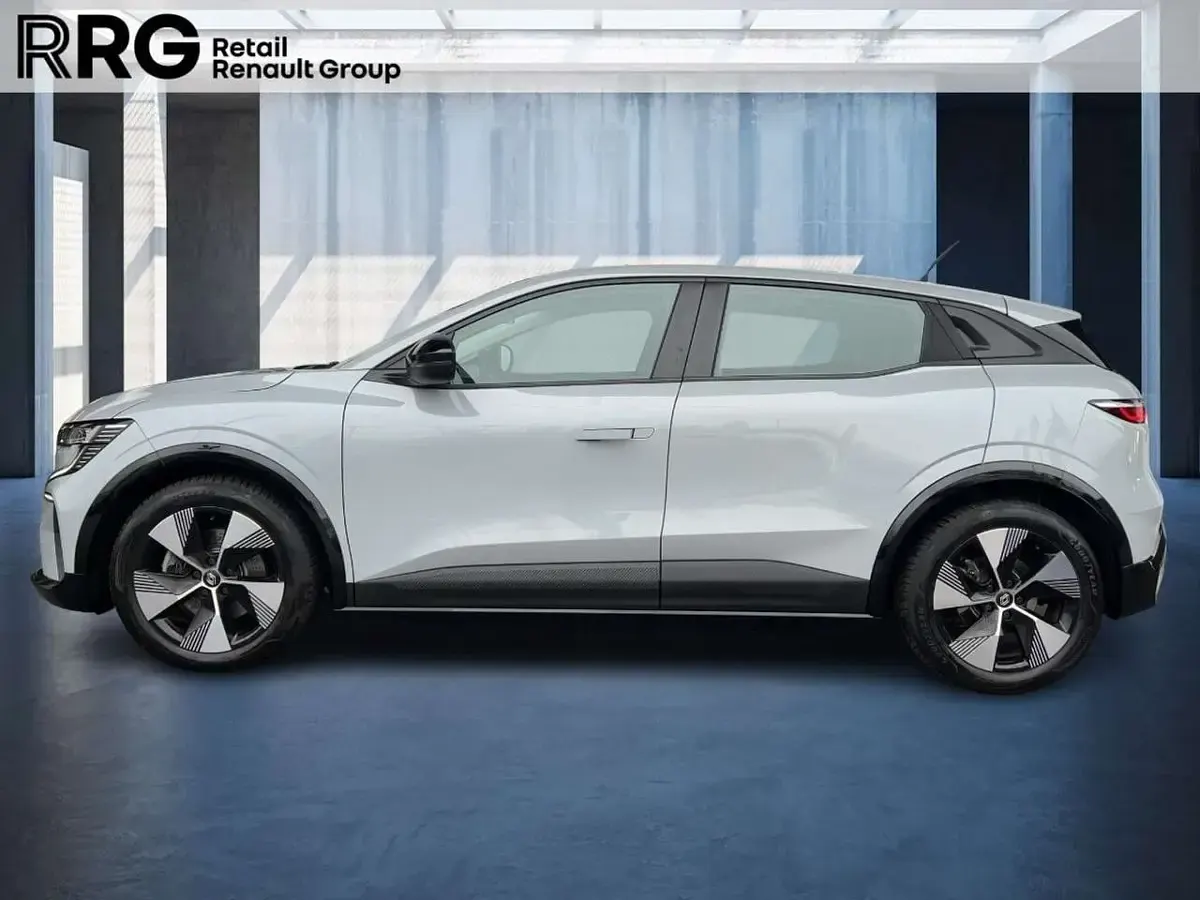 Gebraucht Renault Megane E-Tech Equilibre 96 kW (131 PS) 2022 Grau SUV