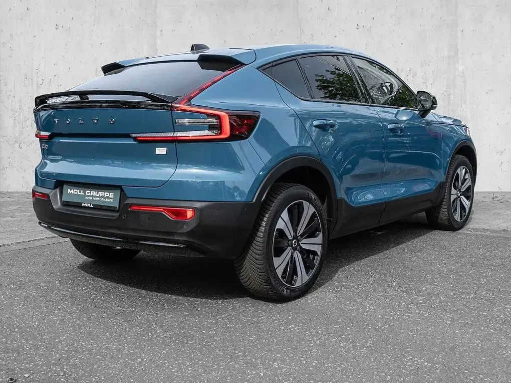 Gebraucht Volvo C40 Ultimate 300 kW (408 PS) 2023 Fjord blue / metallic SUV