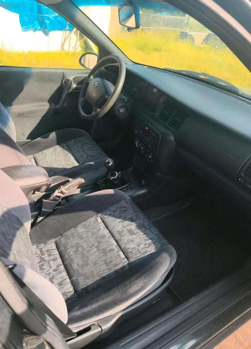 Gebraucht Opel Vectra 115 PS (84 kW) 1997 Grün Limousine
