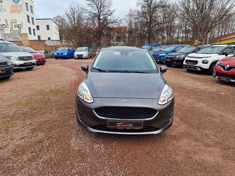 Gebraucht Ford Fiesta 101 PS (74 kW) 2019 Magneticgrau (metallic) Kleinwagen