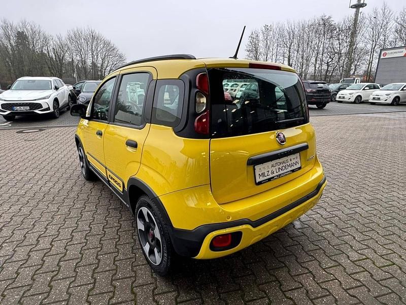 Gebraucht Fiat Panda Cross Cross Plus 71 PS (52 kW) 2020 Gelb Kleinwagen