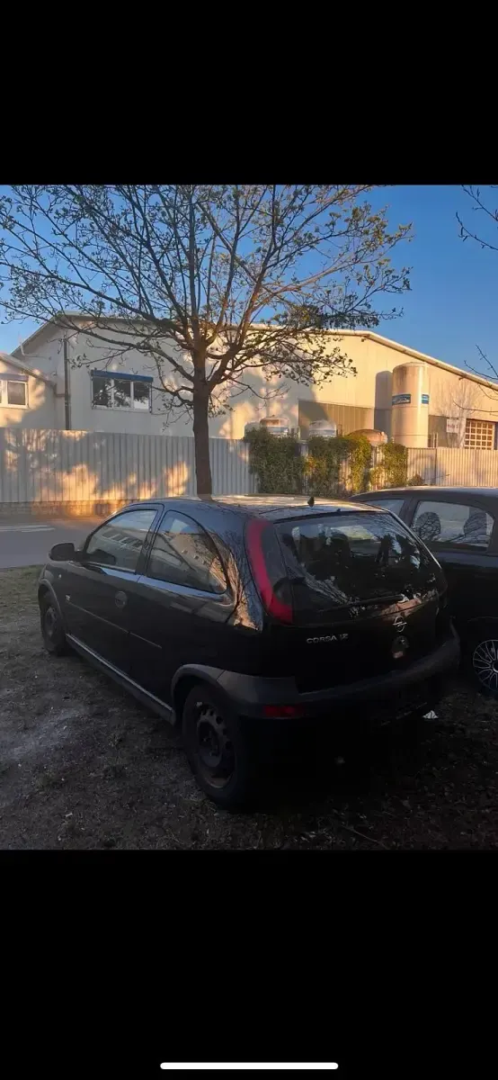 Gebraucht Opel Corsa 60 PS (44 kW) 2003 Schwarz Kleinwagen