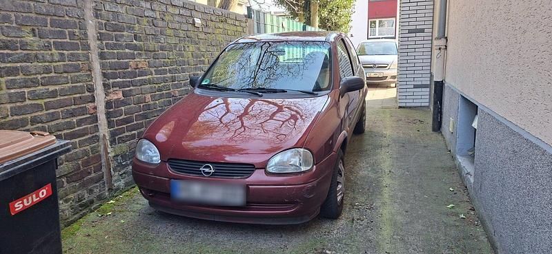 Gebraucht Opel Corsa 60 PS (44 kW) 1997 Rot Kleinwagen