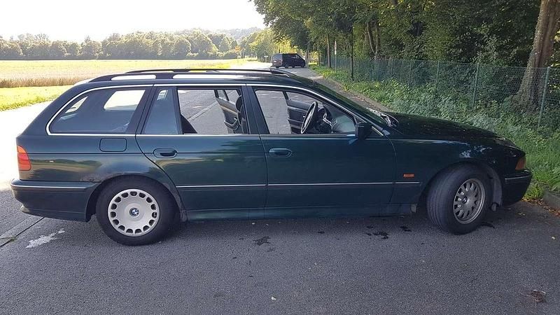 Gebraucht BMW 523 170 PS (125 kW) 1998 Kombi