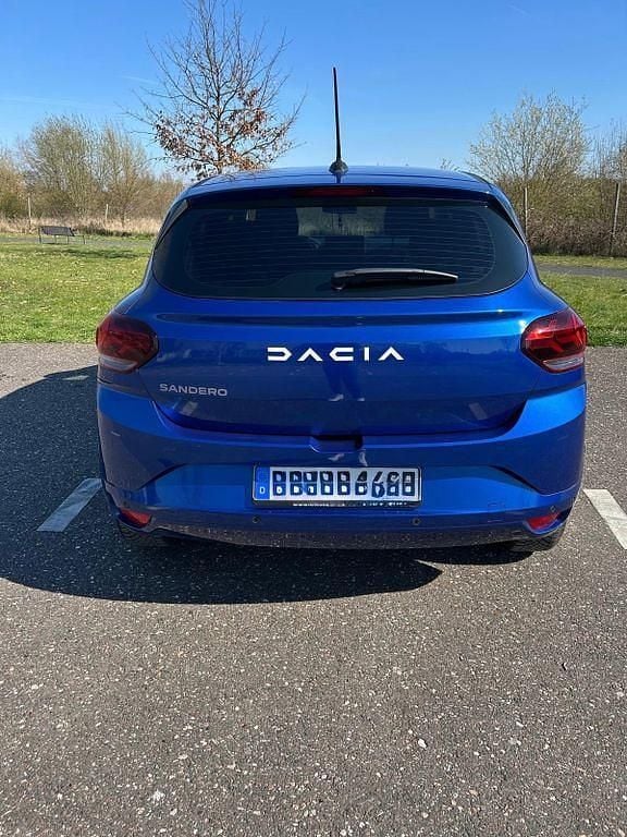 Gebraucht Dacia Sandero Expression 91 PS (66 kW) 2023 Blau Limousine