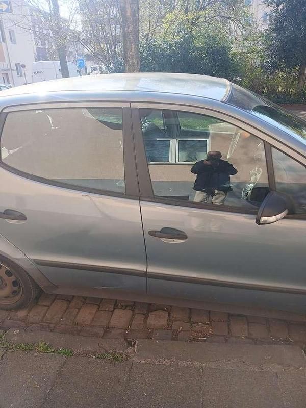 Gebraucht Mercedes A170 98 PS (72 kW) 2004 Blau Limousine