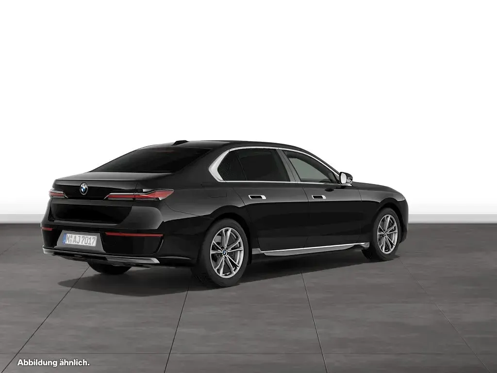 Gebraucht BMW 740 299 PS (219 kW) 2024 Schwarz Limousine
