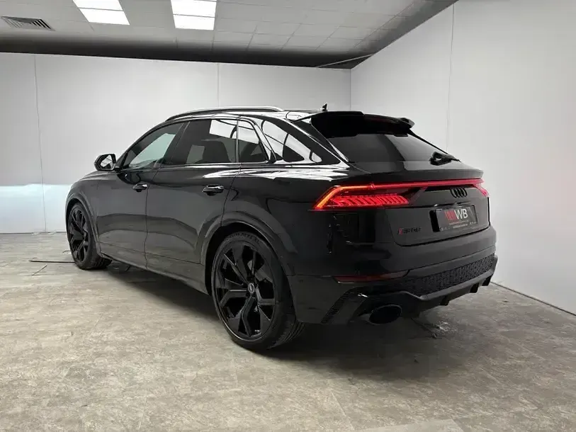 Gebraucht Audi RS Q8 Ambiente 600 PS (441 kW) 2022 Mythosschwarz SUV