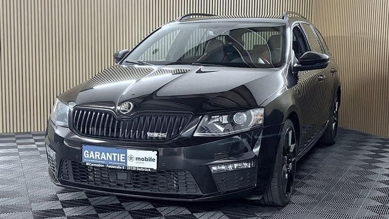 Gebraucht Skoda Octavia RS 184 PS (135 kW) 2016 Cerna magic/black magic Kleinwagen